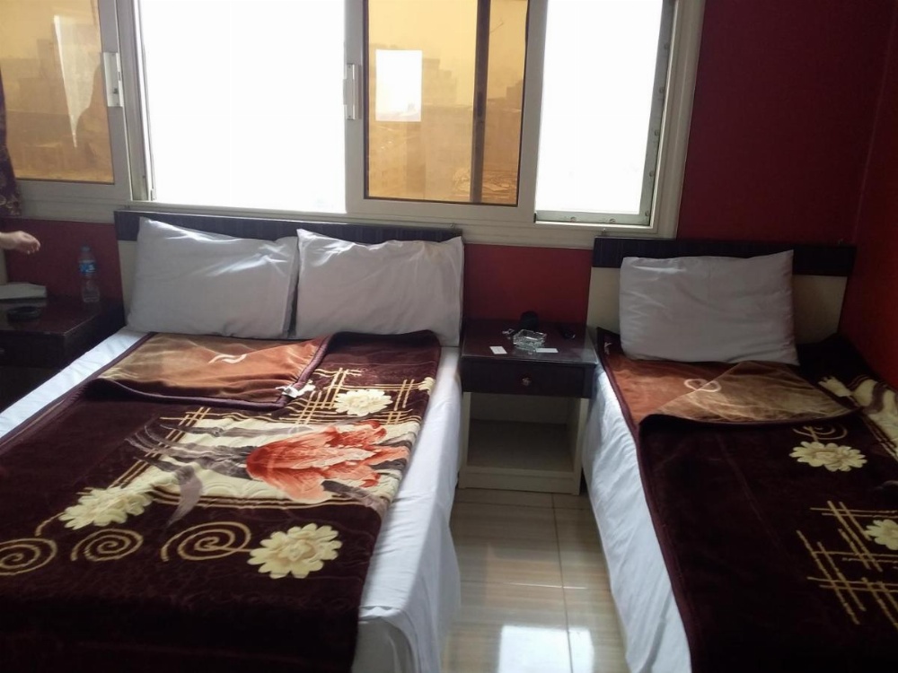 Isis Hostel 2 Main image